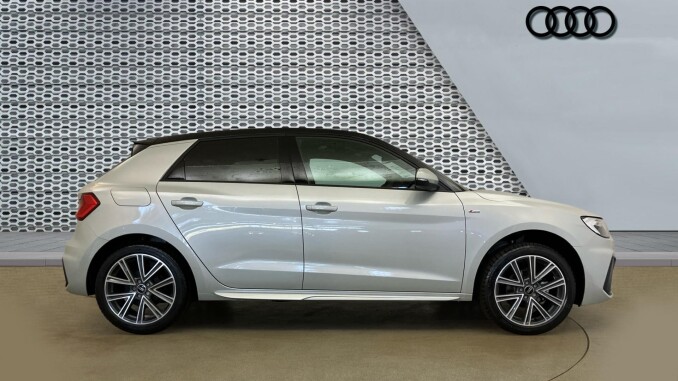 Audi A1 25 TFSI S Line 5dr S Tronic Petrol Hatchback - Image 4